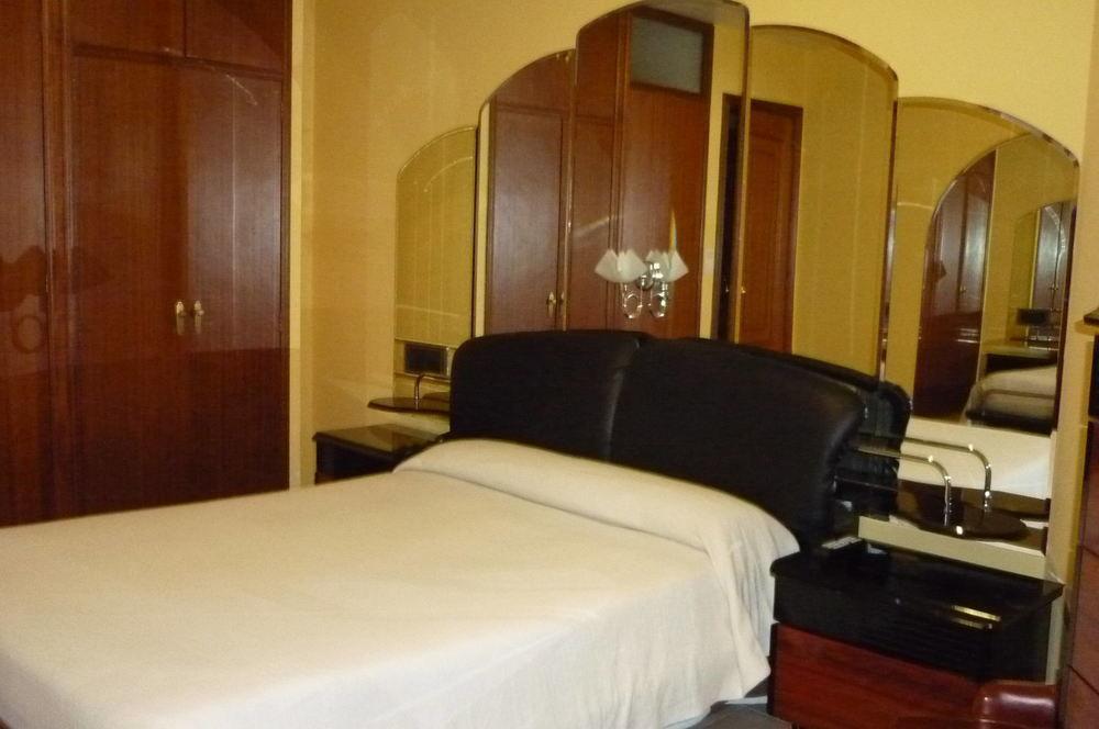 Hotel Francisco Javier โอโกรูญา ภายนอก รูปภาพ