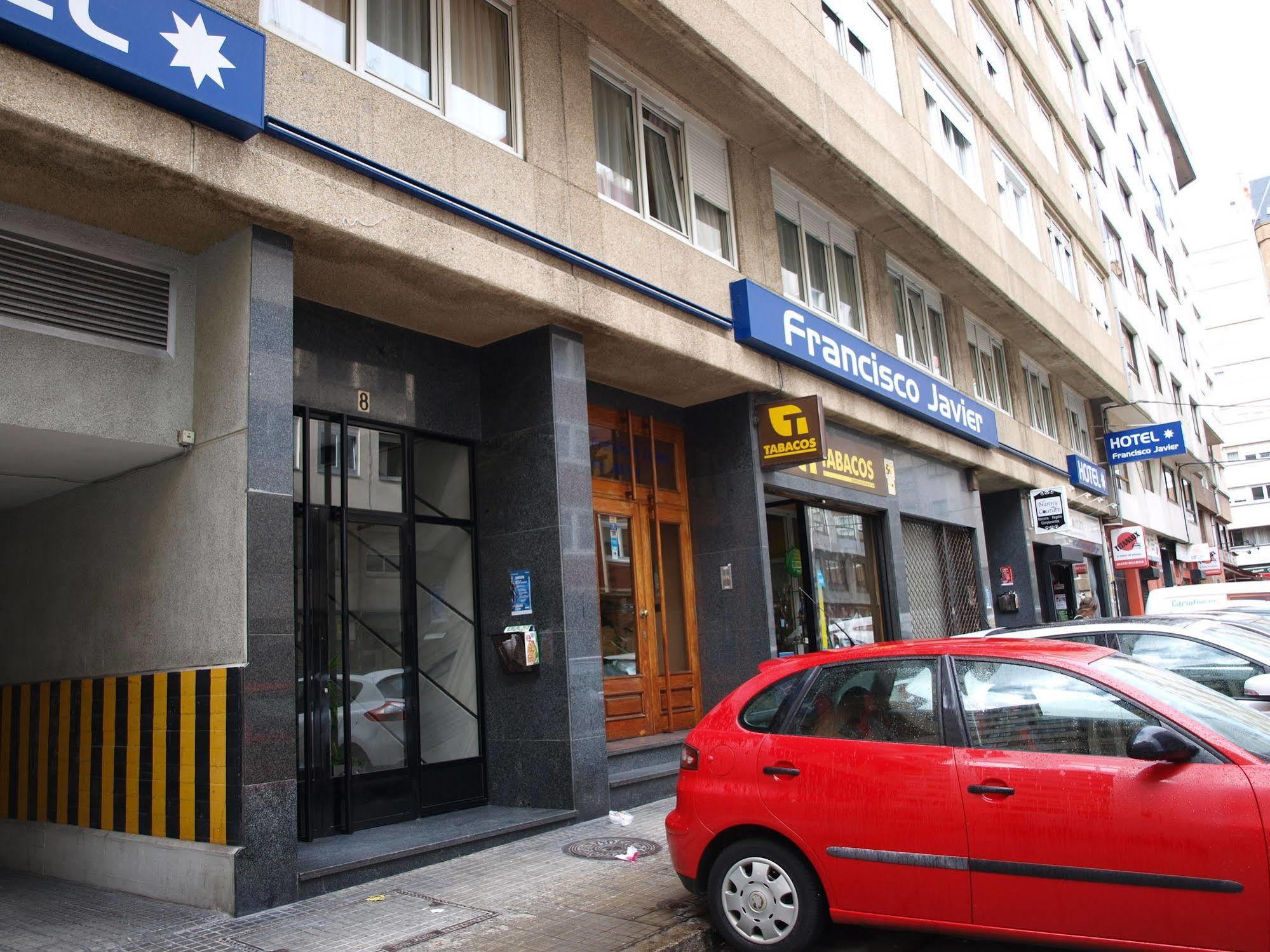 Hotel Francisco Javier โอโกรูญา ภายนอก รูปภาพ
