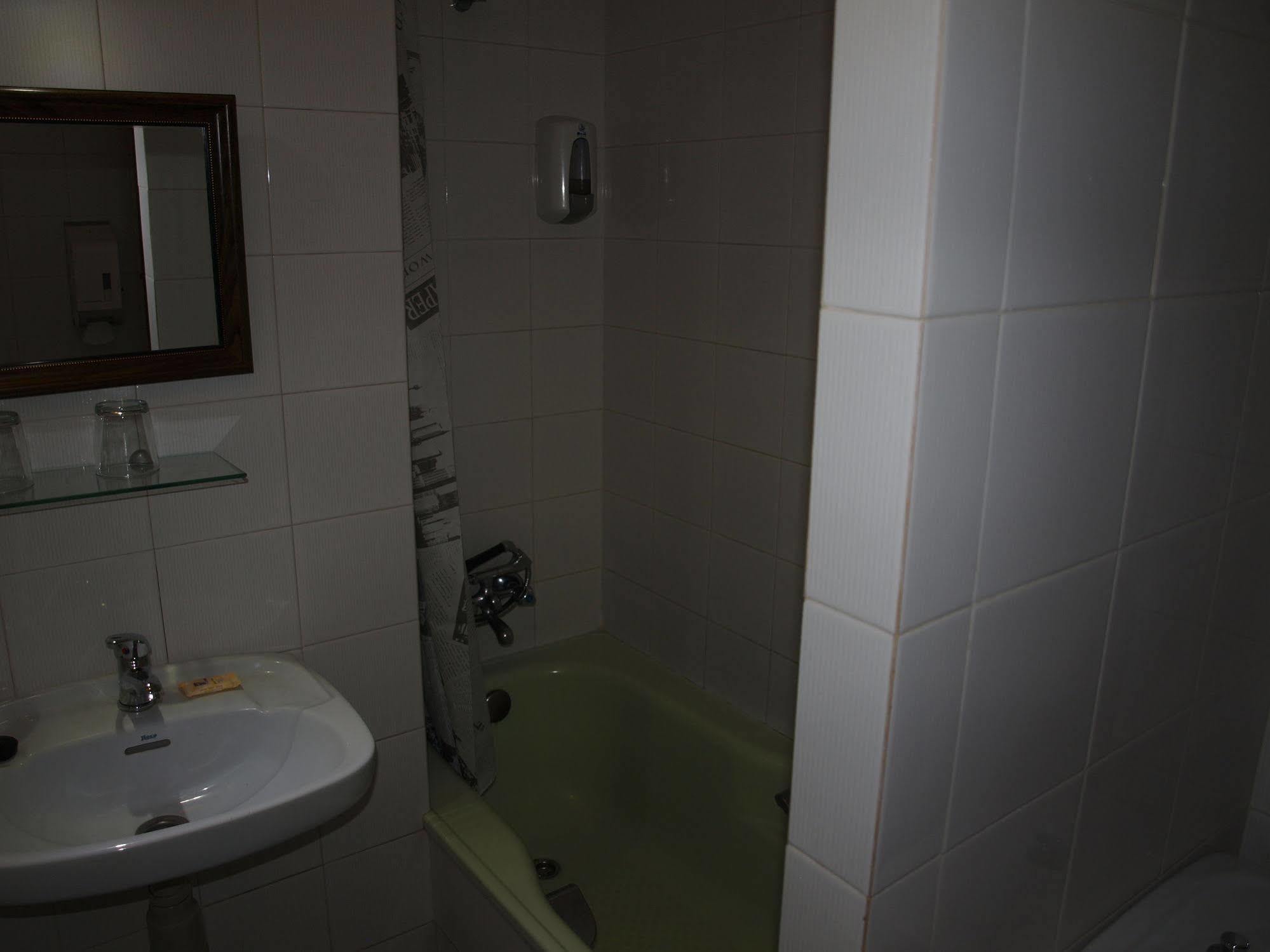 Hotel Francisco Javier โอโกรูญา ภายนอก รูปภาพ